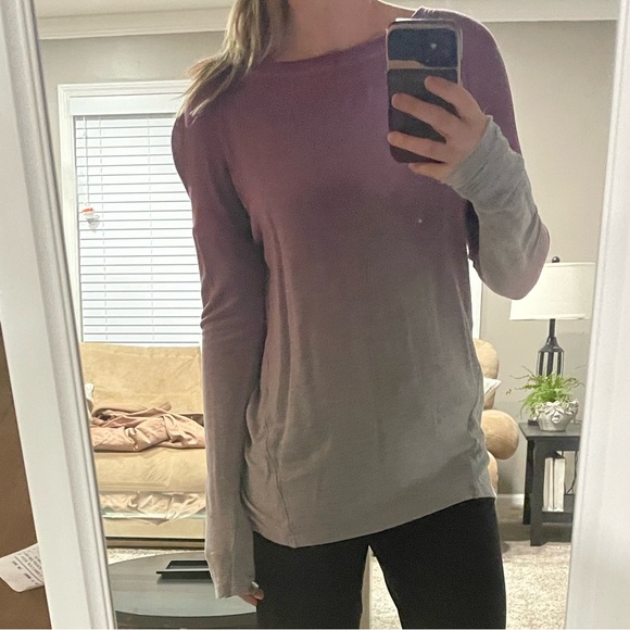 Ombré Long Sleeve Knit - Picture 2 of 9